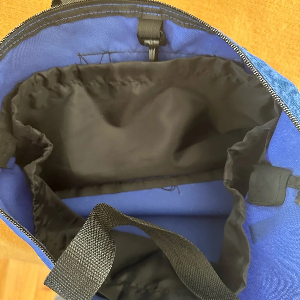 Outward Hound Travel Tote
